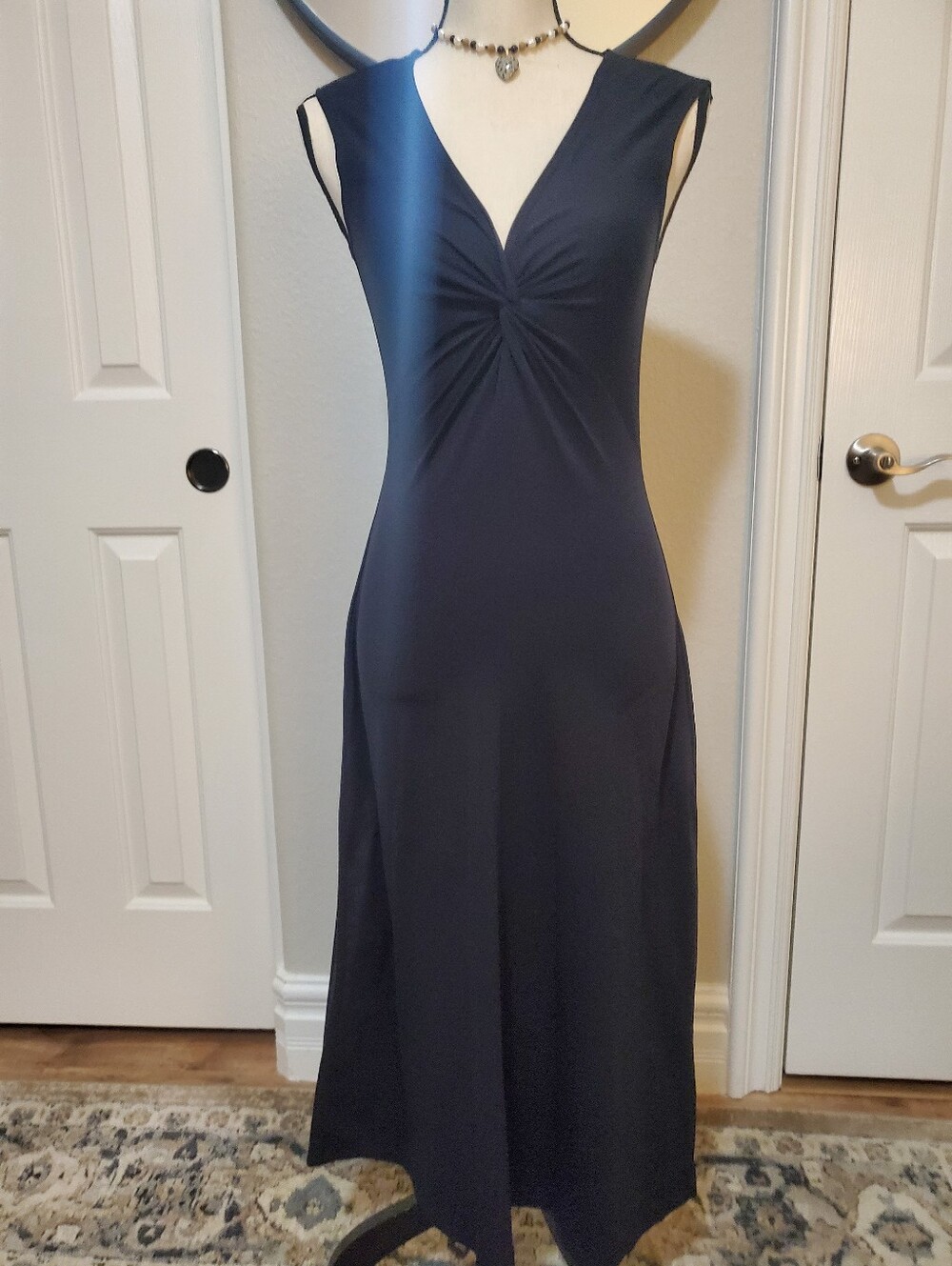 PATAGONIA V NECK BODYCON ACTIVEWEAR DRESS SIZE SMALL PERFECT CONDITION!